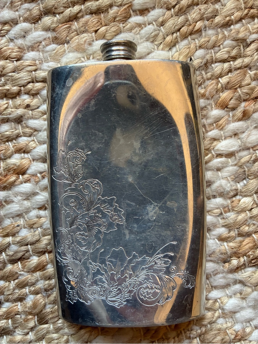 Whipsky Polished Metal Flask - Silver